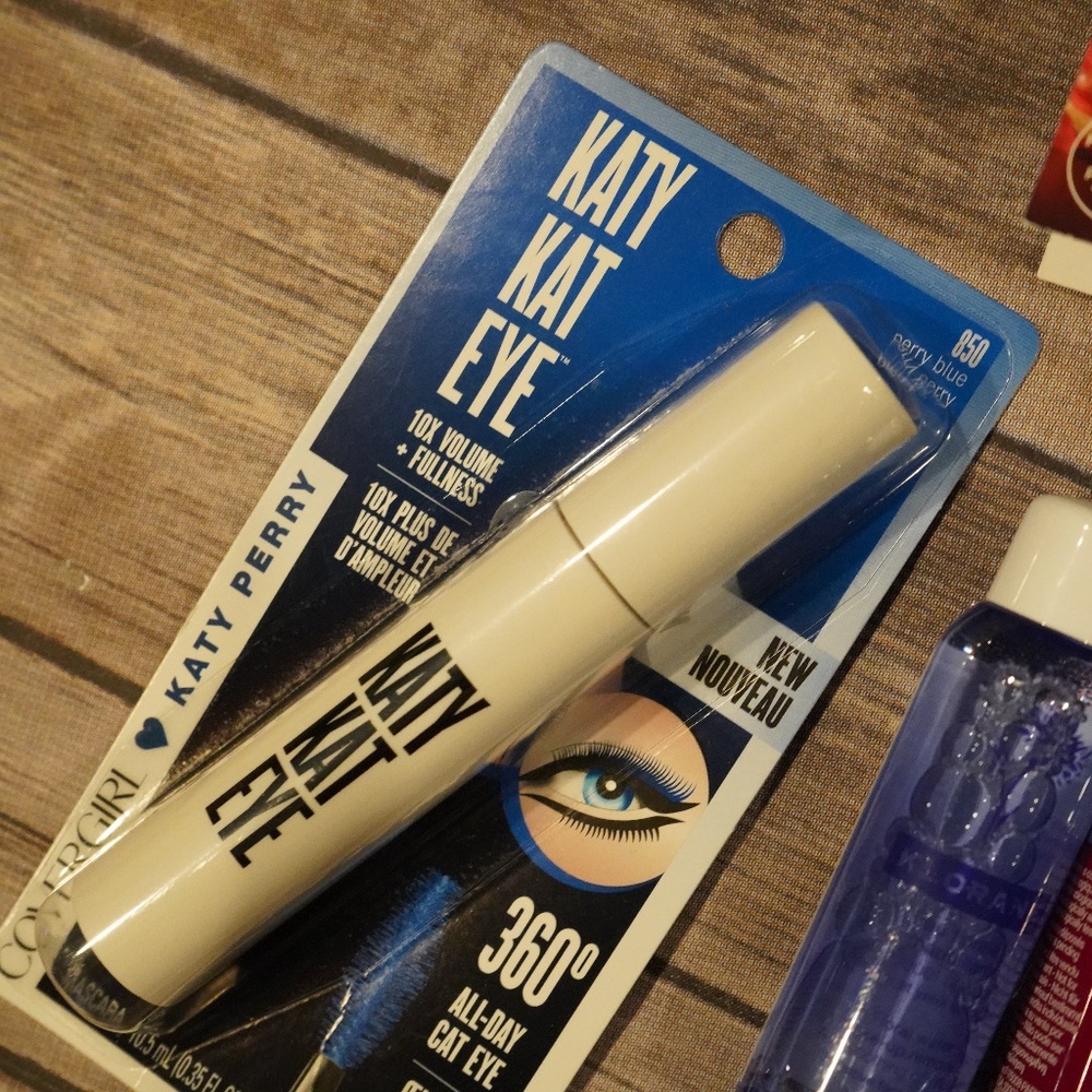💥 Cosmetic bundle - Picture 3 of 6